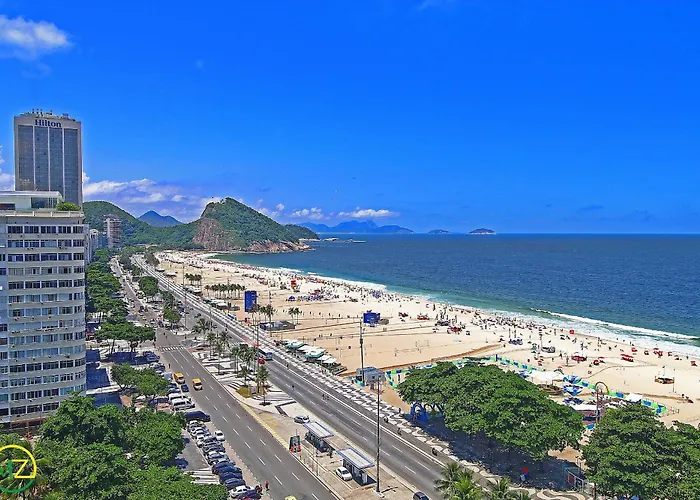 Incrivel cobertura frente mar com terraço em Copacabana!